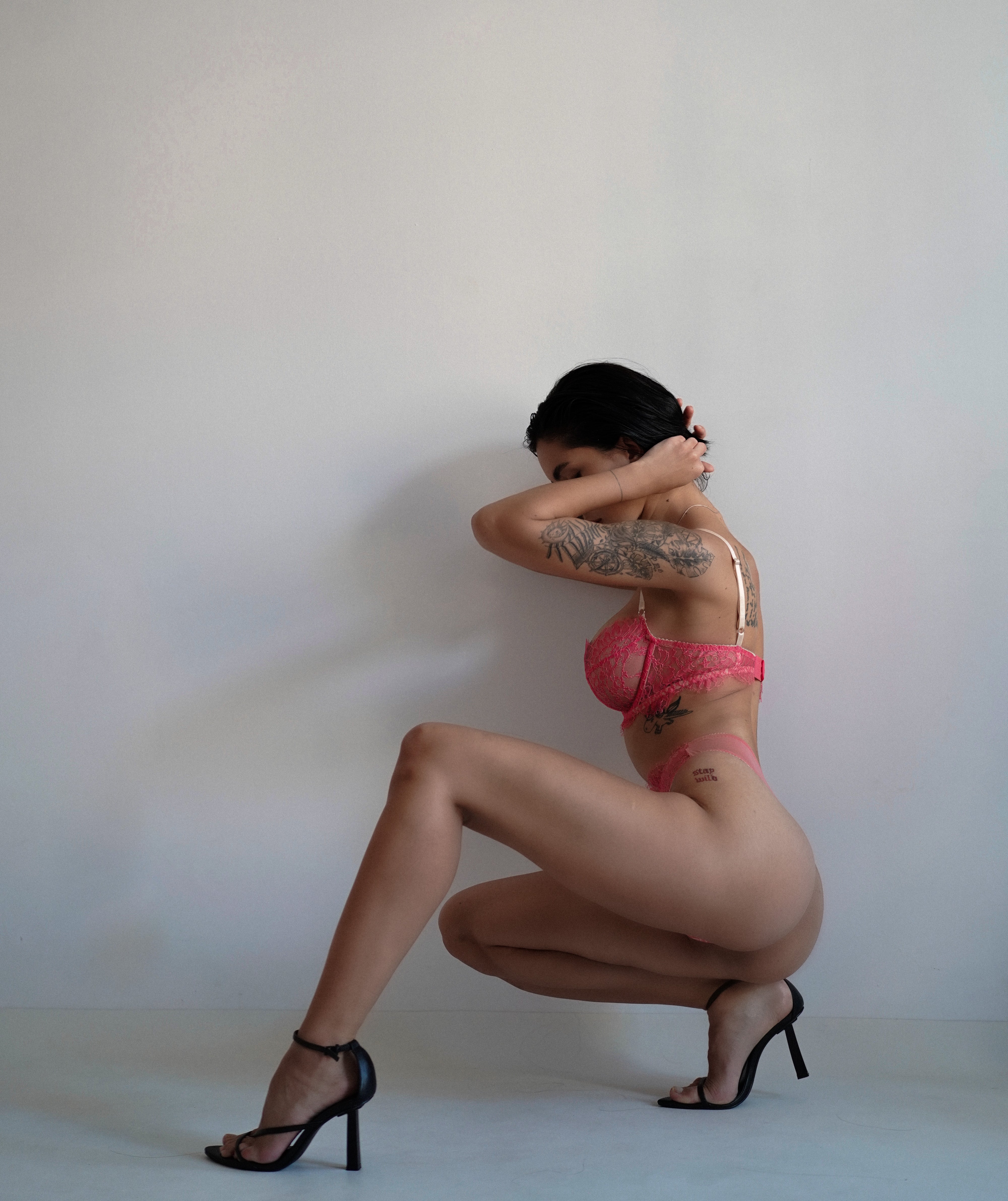 Peach high-rise thong